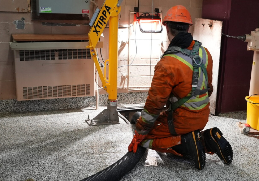 Maintenance work at the pumping station 
